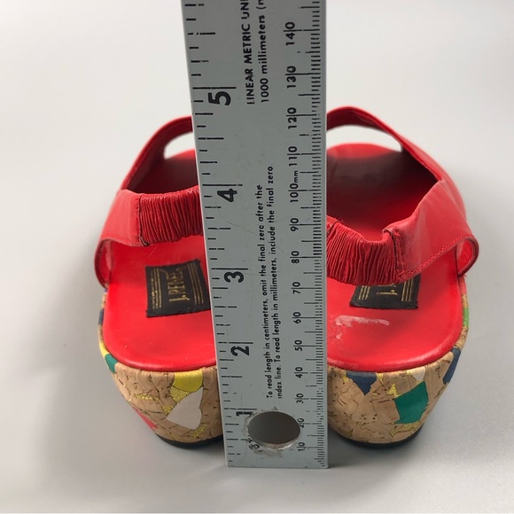 J. Renee Women’s Leather Peep Toe Wedge Slingback Size 6.5M - Picture 11 of 11